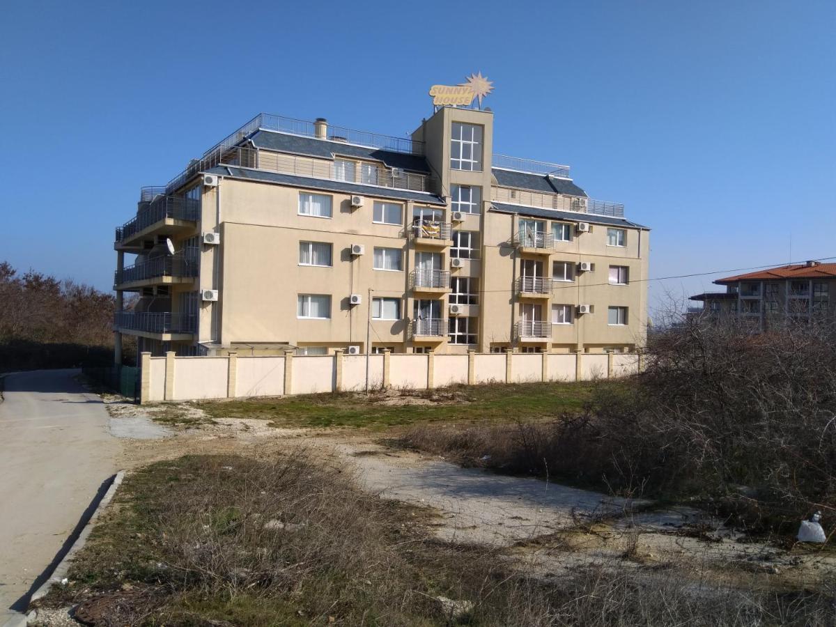Sunny House Byala Daire Byala  Dış mekan fotoğraf