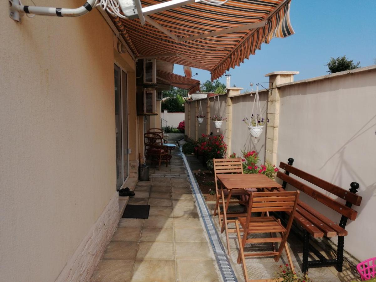 Sunny House Byala Daire Byala  Dış mekan fotoğraf