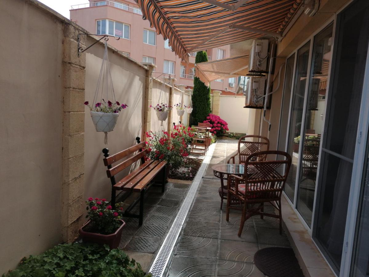 Sunny House Byala Daire Byala  Dış mekan fotoğraf