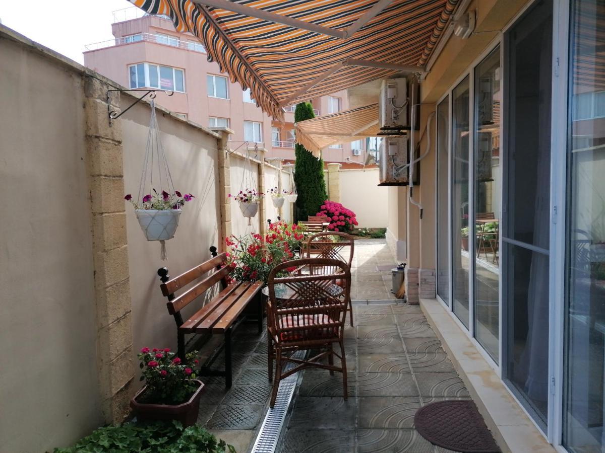 Sunny House Byala Daire Byala  Dış mekan fotoğraf